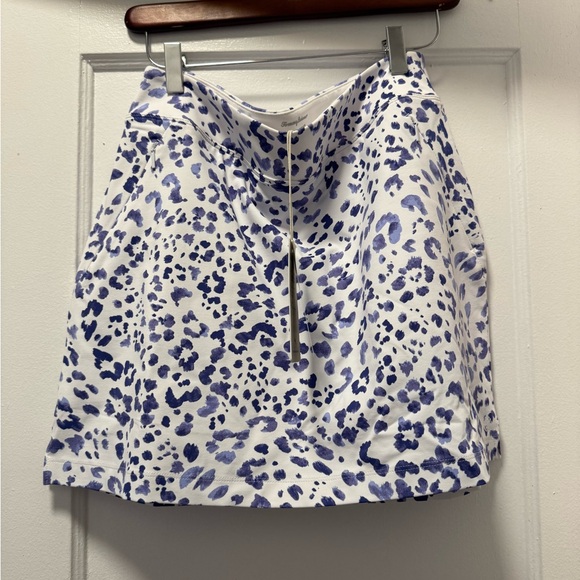 Tommy Bahama Dresses & Skirts - Tommy Bahama Blue and White‎ Golf Mini Skirt